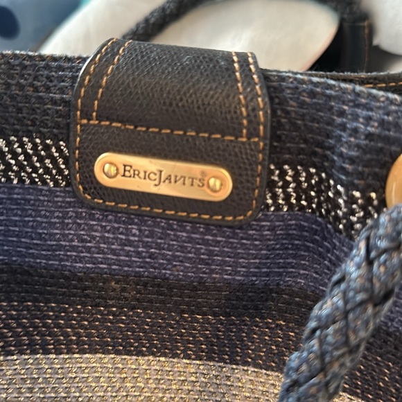 Eric Javits Shenia Squishee Metallic Woven Tote. - Picture 8 of 12